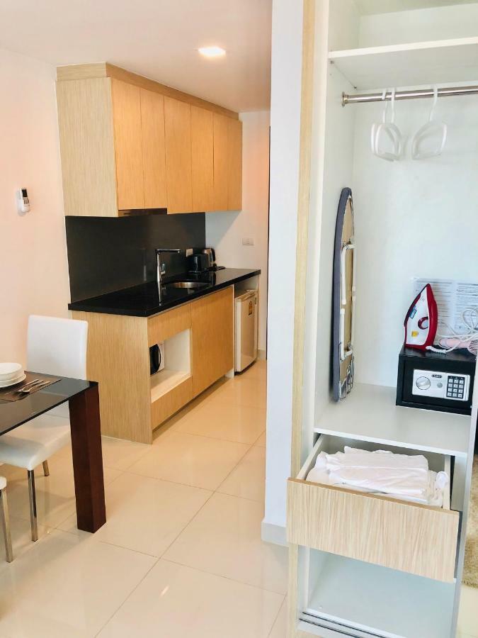 Contemporary Studio In Laguna Beach 3. Джомтьєн-Біч Екстер'єр фото